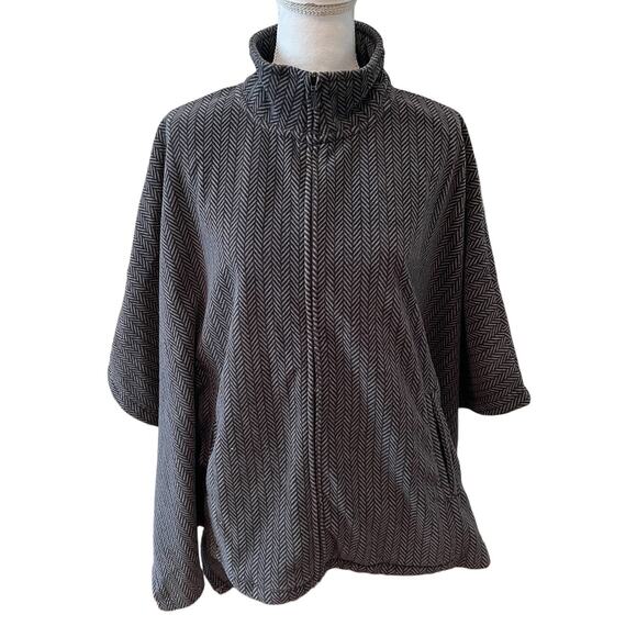 LL Bean Fleece Cape Gray Herringbone Print L - Picture 1 of 7